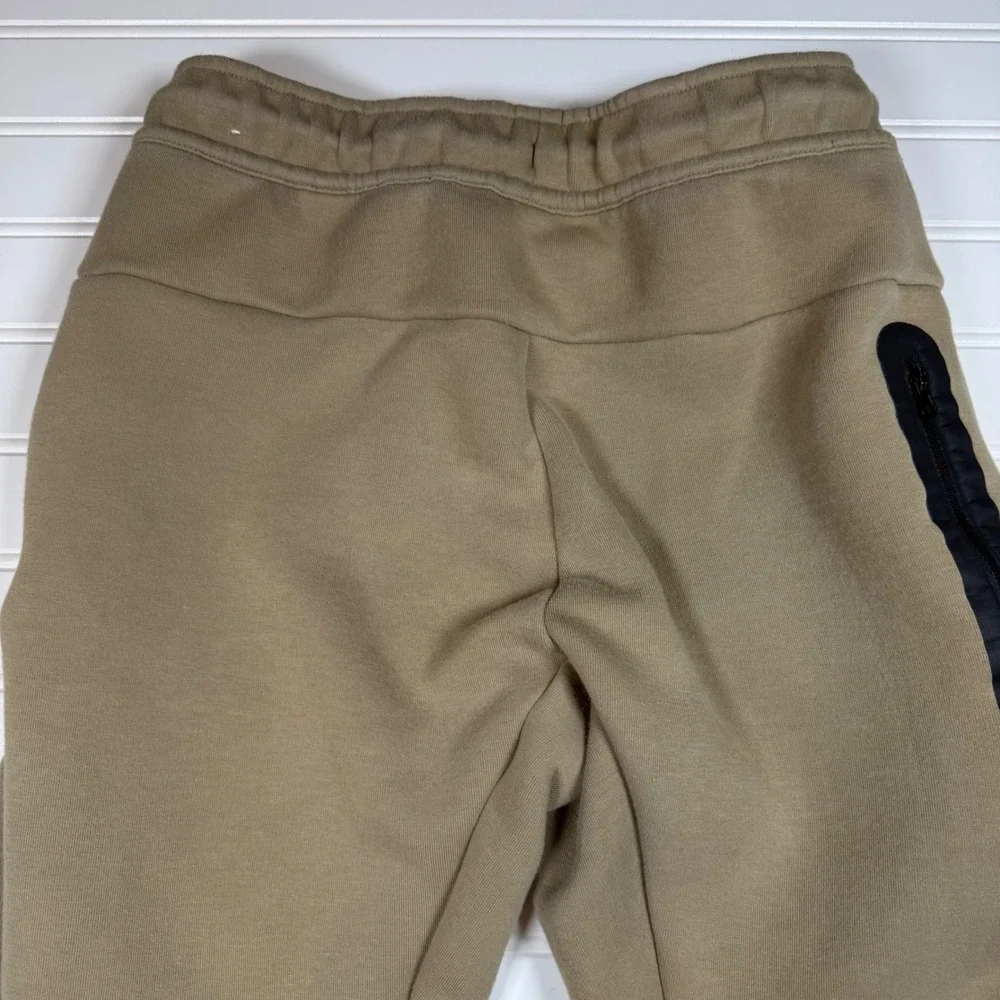 Nike Kids Tech Fleece Joggers Tan Khaki Sweatpants Boys Large L CU9213-247